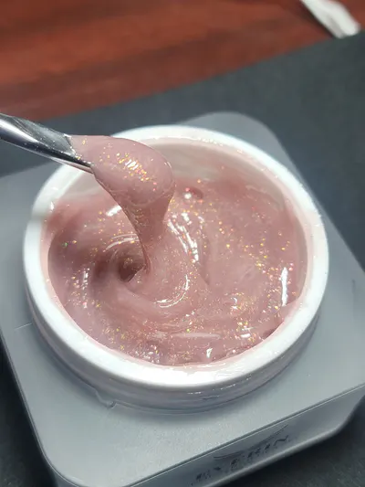 Gel constructie Everin Forming 50gr- 09 Nude cu Glitter Holographic - FORM50-03