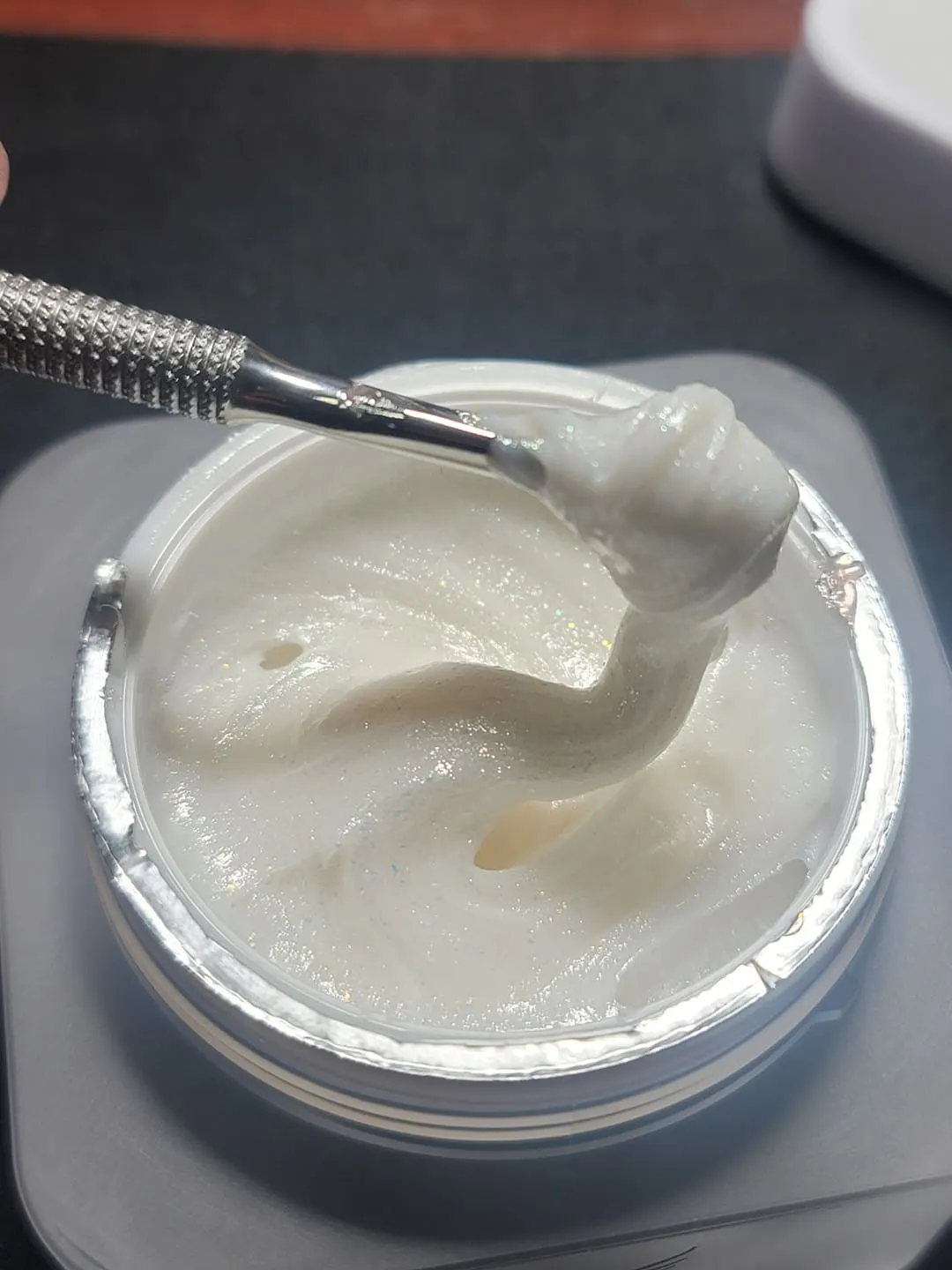 Gel construcție Everin Forming 50gr - 10 Alb Lăptos cu Glitter Holographic - FORM50-03