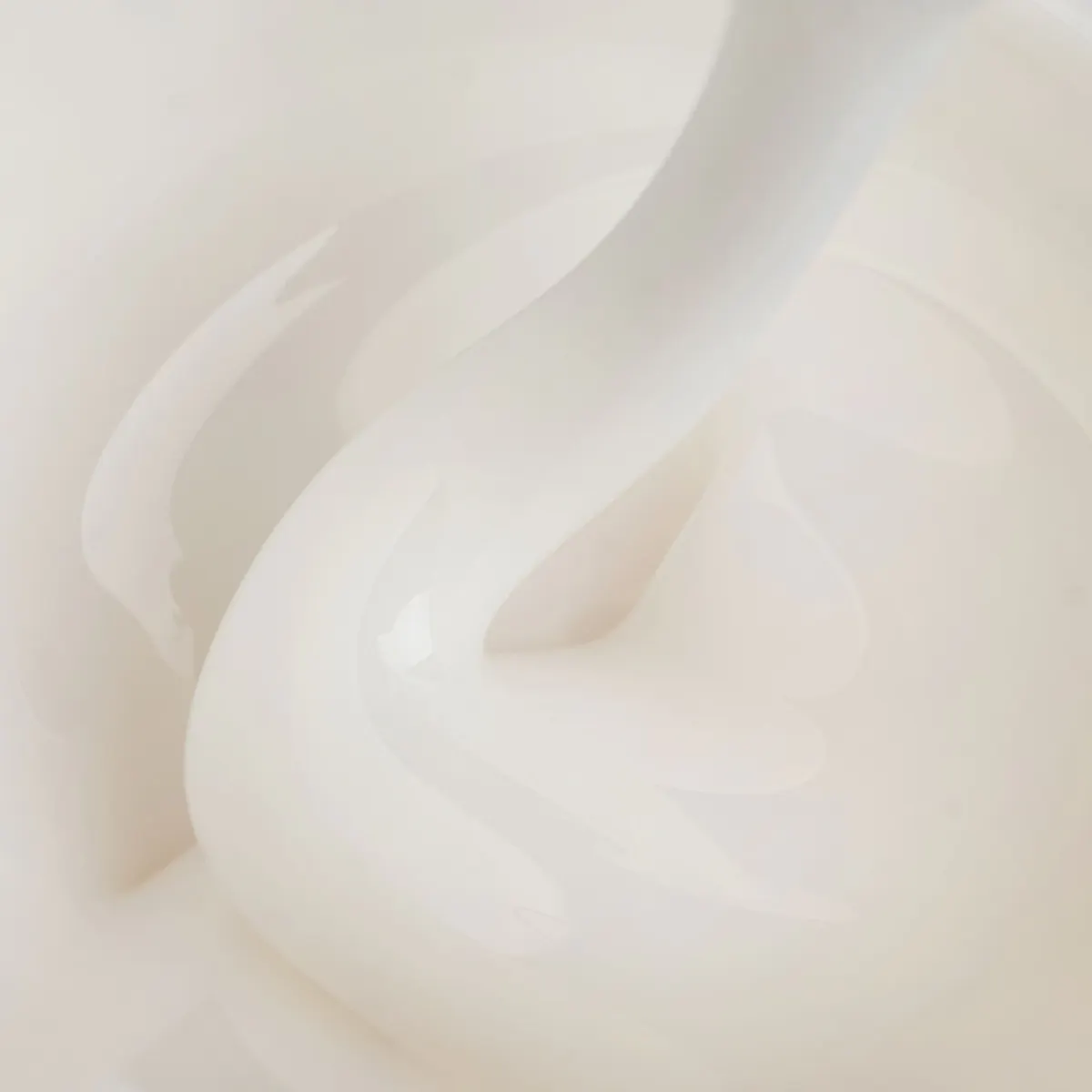 Liquid Polygel Everin 003 – Milky White | HEMA & TPO Free | Alb lăptos natural