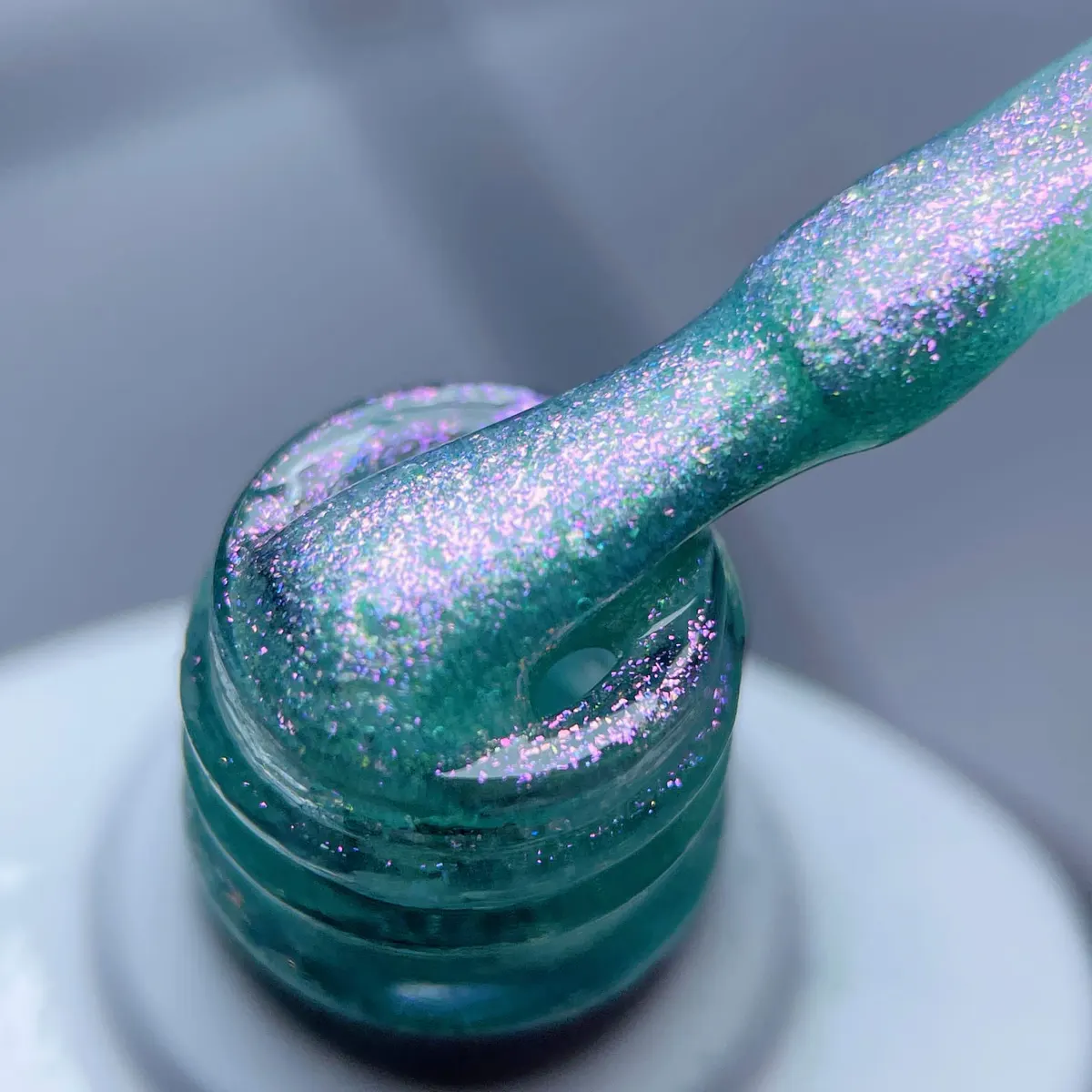 Ojă Semipermanentă Everin Mermaid 08 7ml - Aqua Mint Iridescent