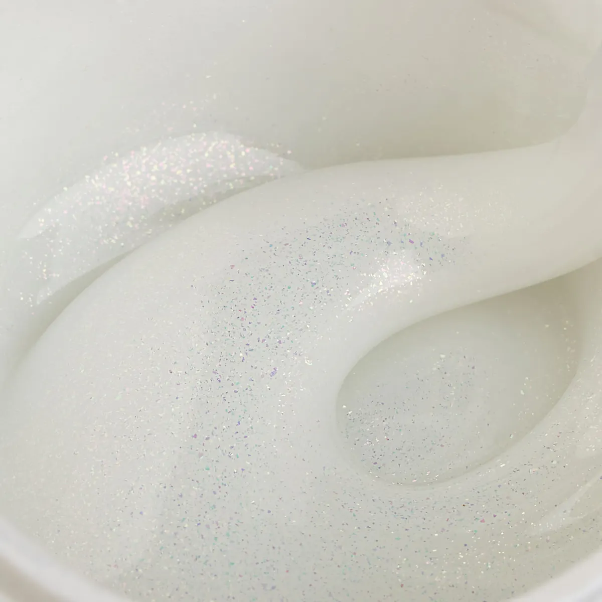 Liquid Polygel Everin 026 – Twilight Sky | HEMA & TPO Free | Alb perlat cu sclipici irizat