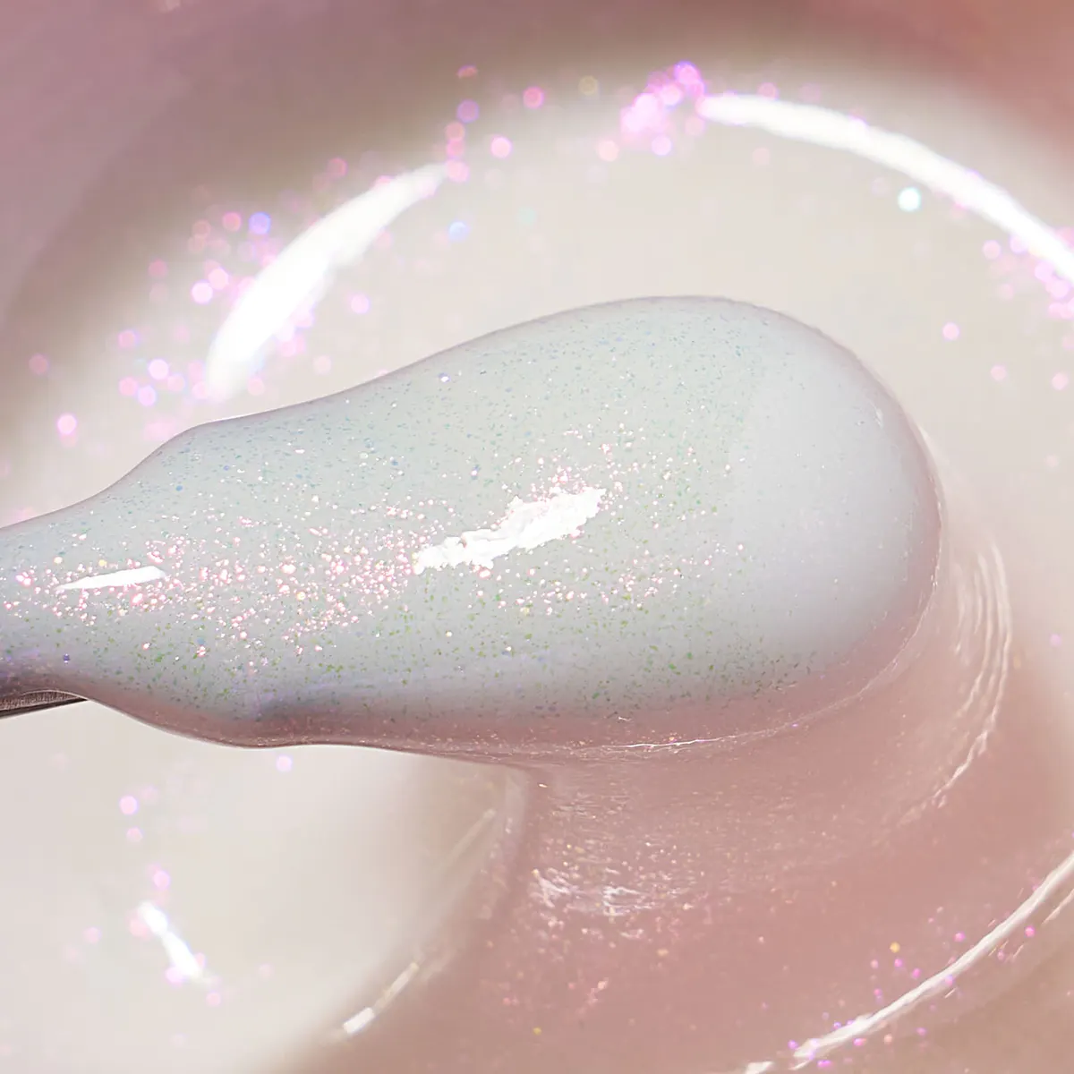 Gel Milky White - Shimmer Obsession Gel Everin 50gr cu Sclipici 02